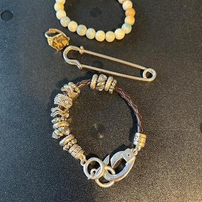 Sale Photo Thumbnail #420