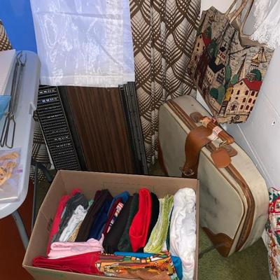 Sale Photo Thumbnail #103