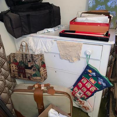 Sale Photo Thumbnail #105