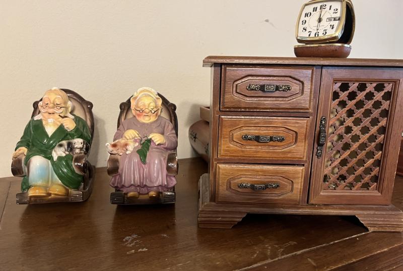 Sale Photo Thumbnail #4