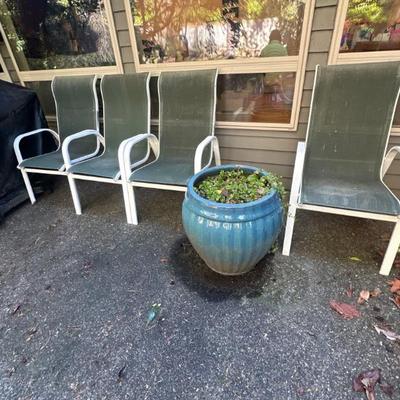 Patio chairs & plants