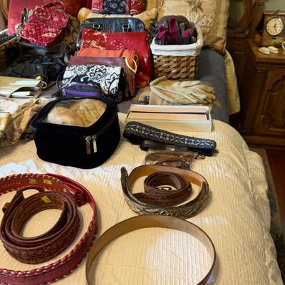 Sale Photo Thumbnail #250