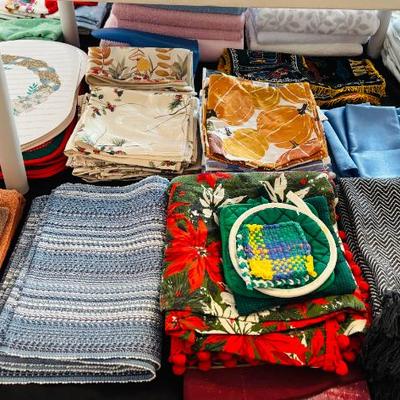 Sale Photo Thumbnail #194