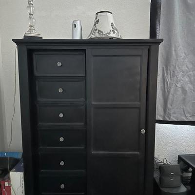 Sale Photo Thumbnail #35