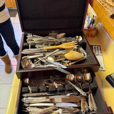 Sale Photo Thumbnail #107