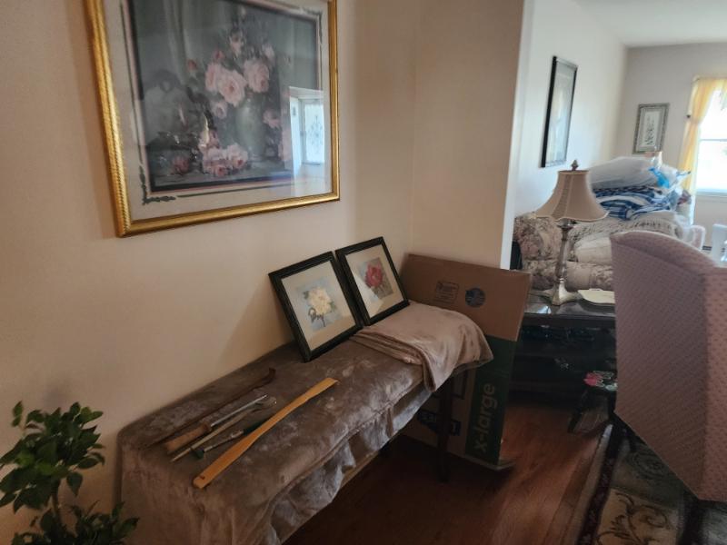 Sale Photo Thumbnail #36