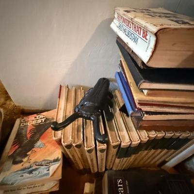 Sale Photo Thumbnail #235