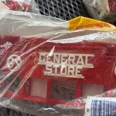 Sale Photo Thumbnail #333