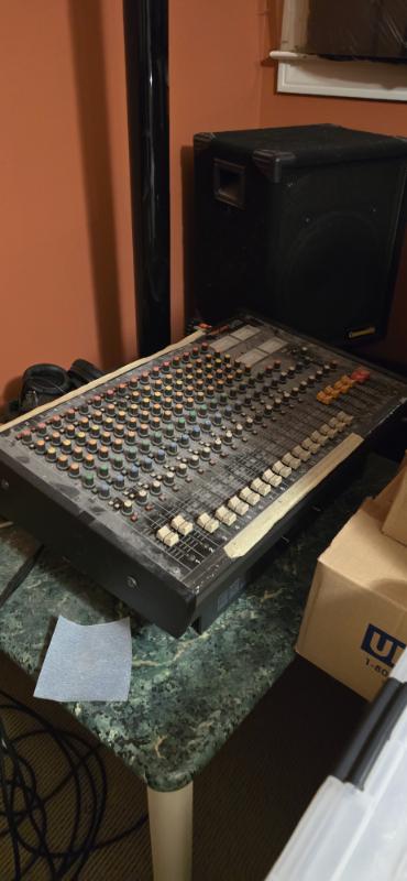 Sale Photo Thumbnail #35