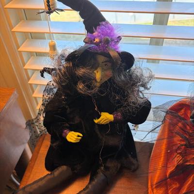 Sale Photo Thumbnail #451