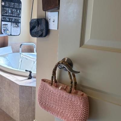 Sale Photo Thumbnail #909