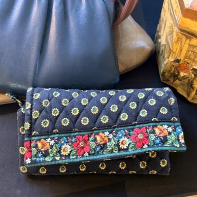 Sale Photo Thumbnail #906