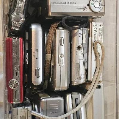 Many Digital Cameras Kodak, Pentax, HP & More