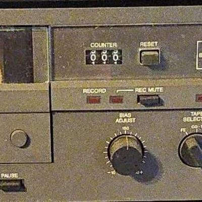 VECTOR RESEARCH STEREO CASSETTE DECK VCX-200