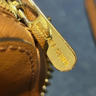 Sale Photo Thumbnail #729