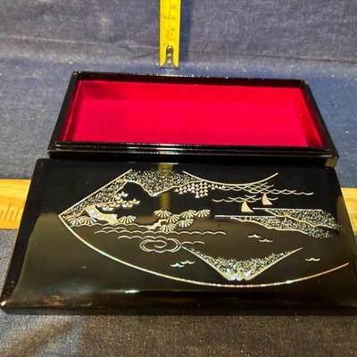 Sale Photo Thumbnail #478