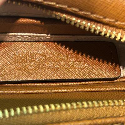 Sale Photo Thumbnail #728