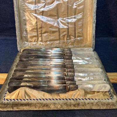 Sale Photo Thumbnail #470