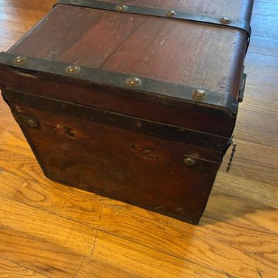 Sale Photo Thumbnail #581