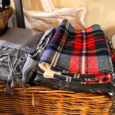 Sale Photo Thumbnail #415