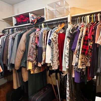 Sale Photo Thumbnail #395