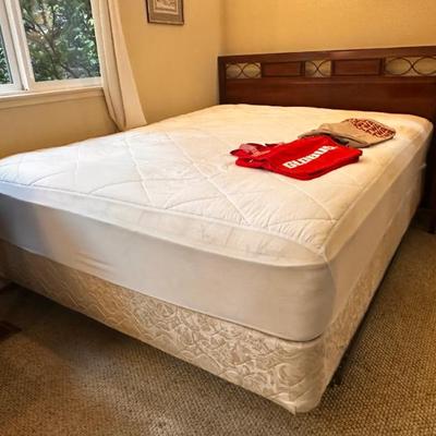 Sale Photo Thumbnail #398