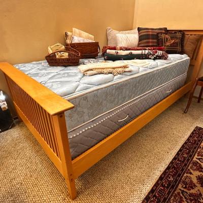 Sale Photo Thumbnail #357