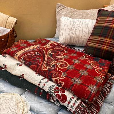 Sale Photo Thumbnail #361