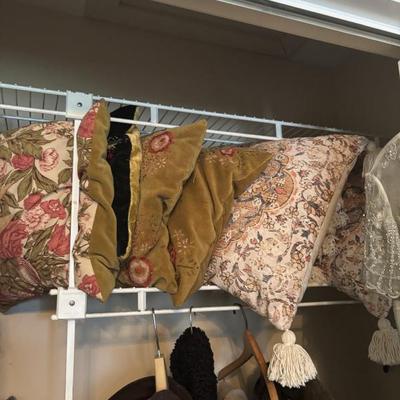 Sale Photo Thumbnail #283