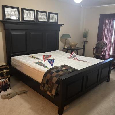 Sale Photo Thumbnail #377