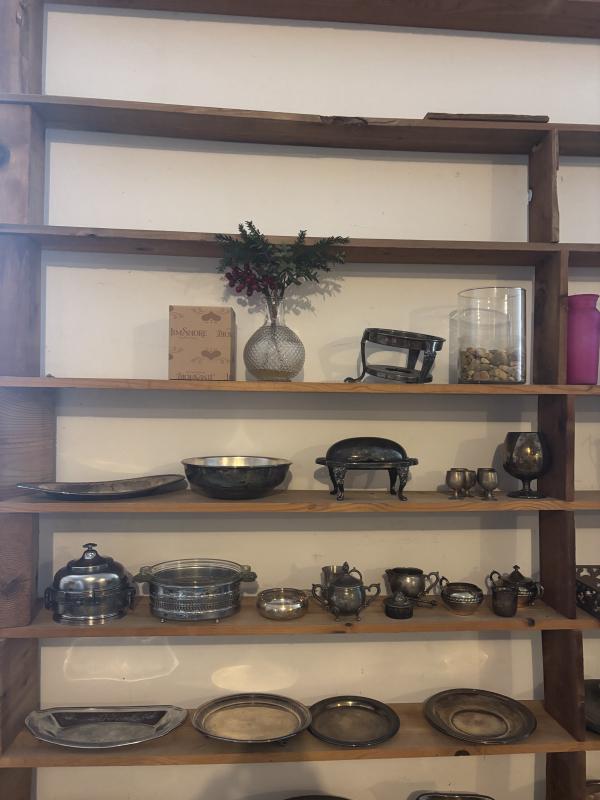 Sale Photo Thumbnail #541