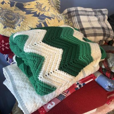 Sale Photo Thumbnail #380