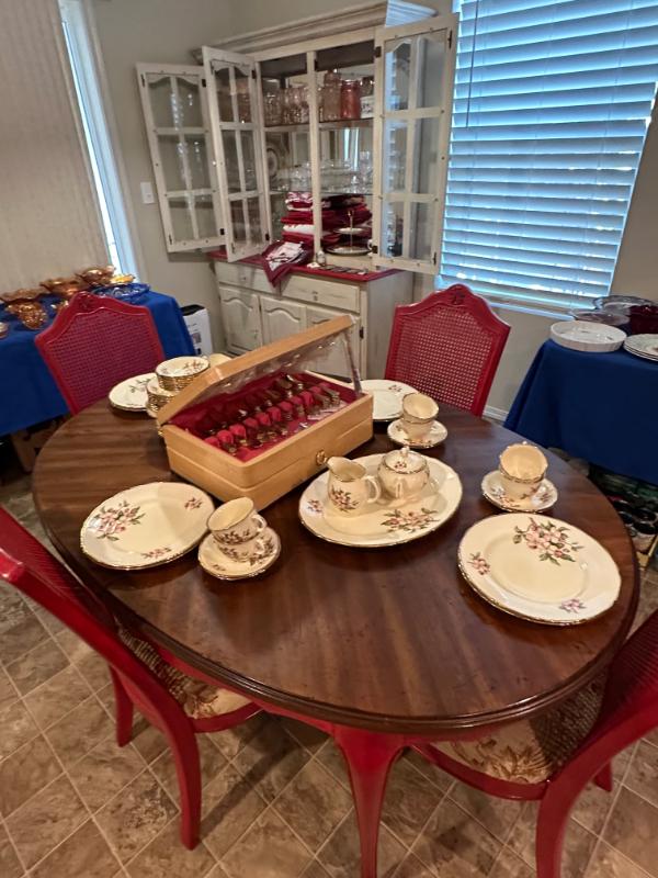 Sale Photo Thumbnail #4