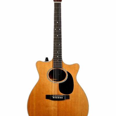 Martin Guitar M2C - 28 : Only 22 of these were made. 20 for the U.S.A.

This is in  mint condition . In fact, it should be considered NEW...
