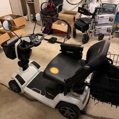 Sale Photo Thumbnail #110