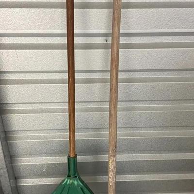 Yard Tools Lot: Leaf Rake & Metal Garden Rake