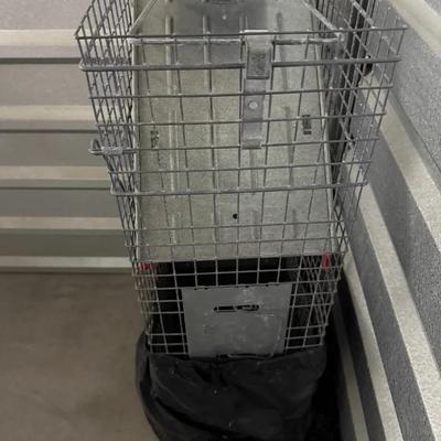Metal Live Animal Trap Cage with Trip Door