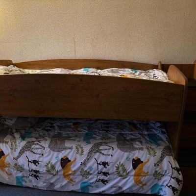 Sale Photo Thumbnail #74