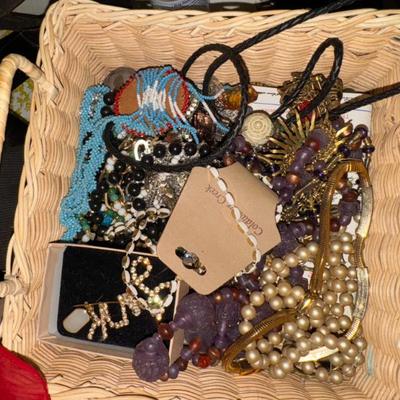 Sale Photo Thumbnail #14