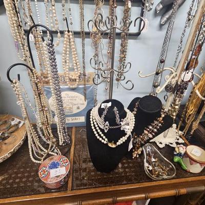 Sale Photo Thumbnail #1006