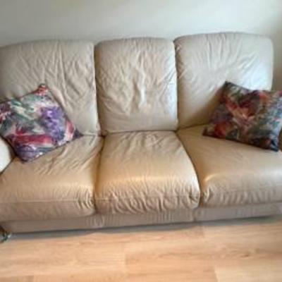 Sale Photo Thumbnail #72