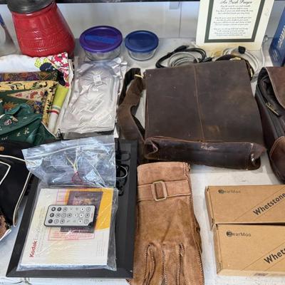 Sale Photo Thumbnail #331