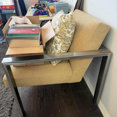 Sale Photo Thumbnail #363