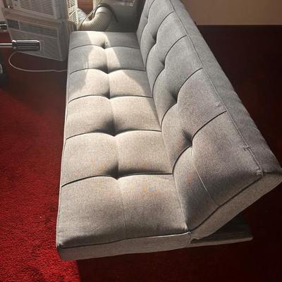 Sale Photo Thumbnail #556