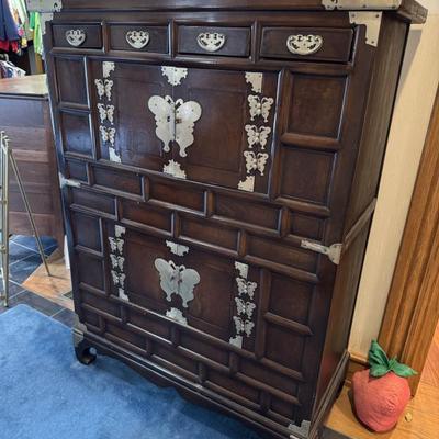 Sale Photo Thumbnail #193