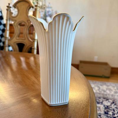 Sale Photo Thumbnail #540