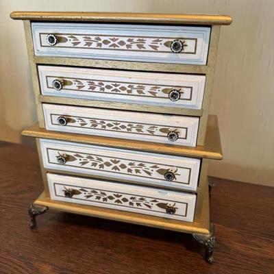 Sale Photo Thumbnail #201