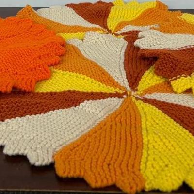 Cozy Hand-Knitted Autumn Placemats