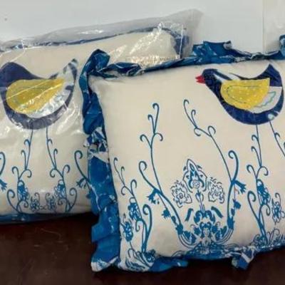 "Demdaco" Blue Floral Bird Decorative Pillows