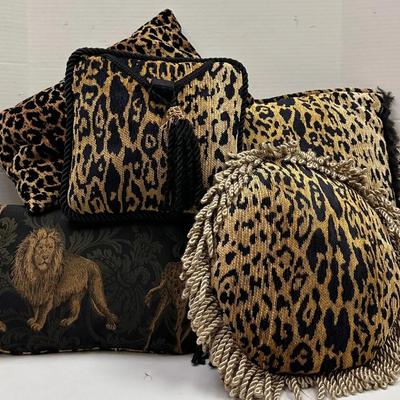 Luxury Cheetah and Lion Tapestry Pillow Set